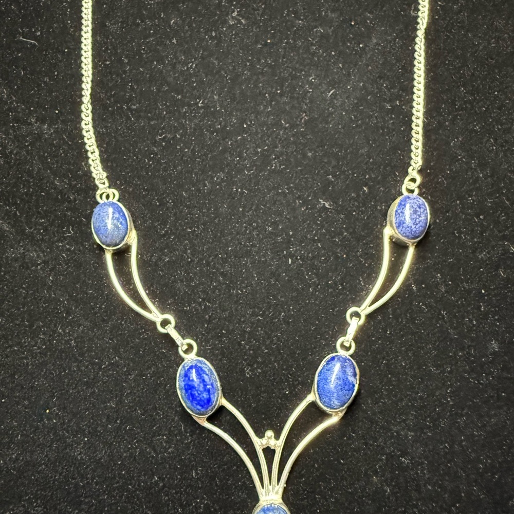 Elegant Lapis Lazuli and Sterling Silver 925 Necklace